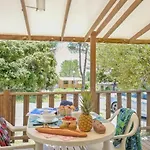 Camping 3 étoiles - Piscine - Ccbbh0a