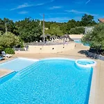 Camping 3 étoiles - Piscine - Ccbbh0a