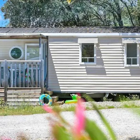 Kamp alanı 3 Etoiles - Piscine - Ccbbh0a Sussargues