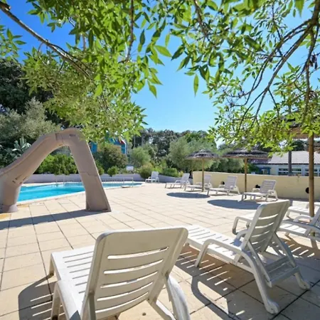 Zecamping 3 Etoiles Familial Toboggans Locatif 16M2 4 Pers Luxury tent 3*