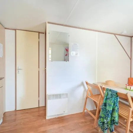 Zecamping 3 Etoiles Familial Toboggans Locatif 16M2 4 Pers 3*