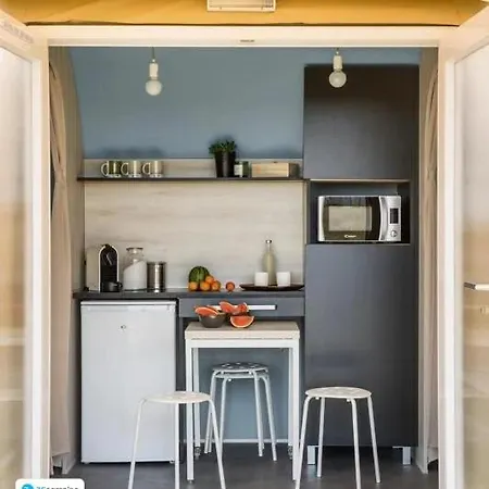 Zecamping 3 Etoiles Familial Toboggans Locatif 16M2 4 Pers 3* Sussargues