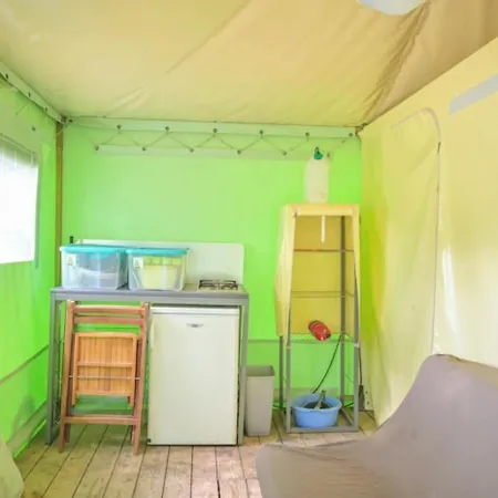 Zecamping 3 Etoiles Familial Toboggans Locatif 16m2 4 Pers Lüks kamp alanı Sussargues