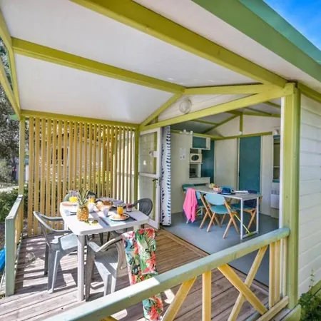 3 étoiles - Piscine - Ccbbh0a Camping *