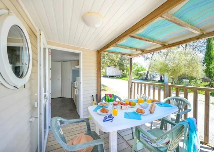 Кемпинг 3 Etoiles - Piscine - Ccbbh0a Sussargues