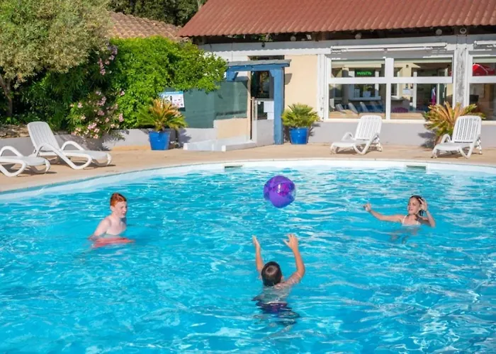 3 Etoiles - Piscine - Ccbbh0a Кемпинг Sussargues
