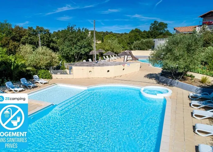 Кемпинг 3 Etoiles - Piscine - Ccbbh0a