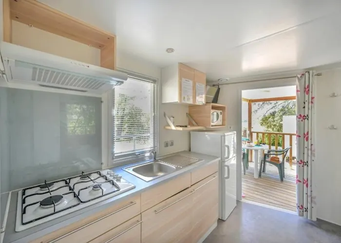 Кемпинг 3 Etoiles - Piscine - Ccbbh0a