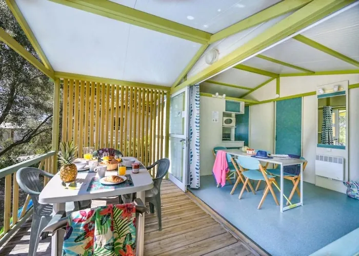 Кемпинг 3 Etoiles - Piscine - Ccbbh0a